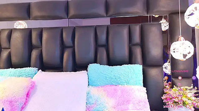 NathaxaLeans online show from March 21, 11:44 am