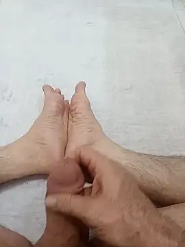 Hardapple01 online show from December 10, 6:17 pm