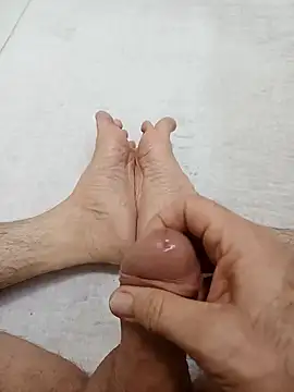 Hardapple01 online show from December 14, 2:01 am