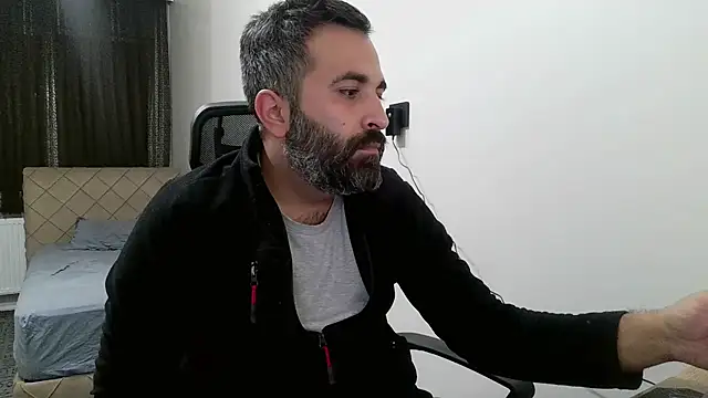 Snapshot of tgltplsr chatting on November 4, 9:36 pm tgltplsr online show from November 4, 9:36 pm