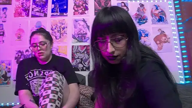 snowblack  online show from January 2, 1:30 pm