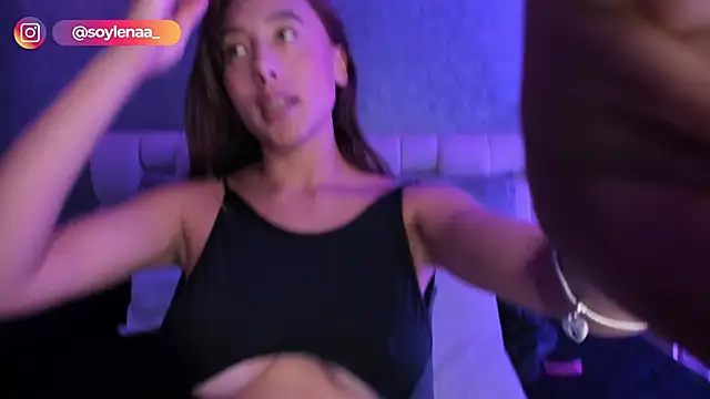 Snapshot of lena_banks chatting on November 18, 12:16 am lena banks online show from November 18, 12:16 am