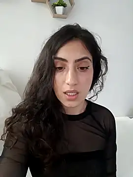 MIYESSI online show from April 2, 9:34 pm