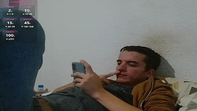 Tombgy07 online show from September 29, 7:40 pm