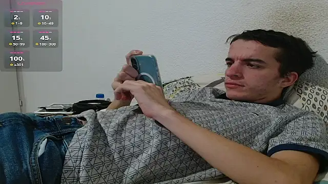 Tombgy07 online show from October 16, 7:04 pm