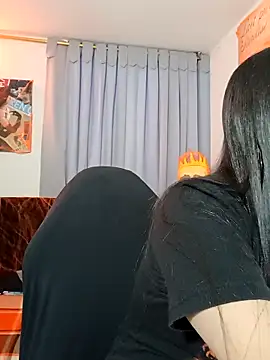 Snapshot of persefone_core chatting on October 3, 10:51 pm persefone core online show from October 3, 10:51 pm