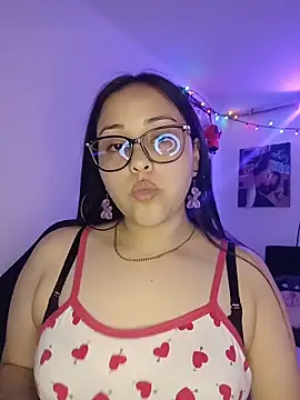 Snapshot of persefone_core chatting on November 20, 10:09 pm persefone core online show from November 20, 10:09 pm