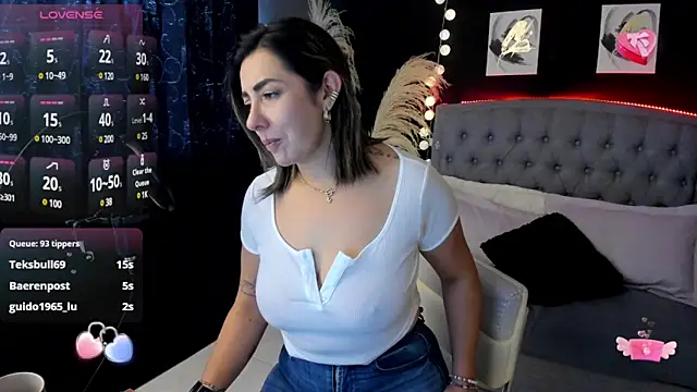 Snapshot of Isabella_lt chatting on March 6, 2:18 pm Isabella lt online show from March 6, 2:18 pm