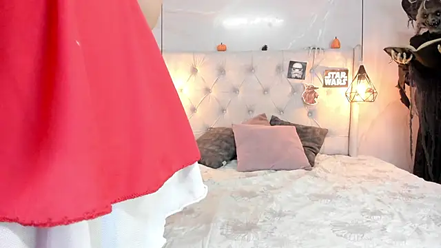 SakuraLee  online show from October 30, 1:45 pm