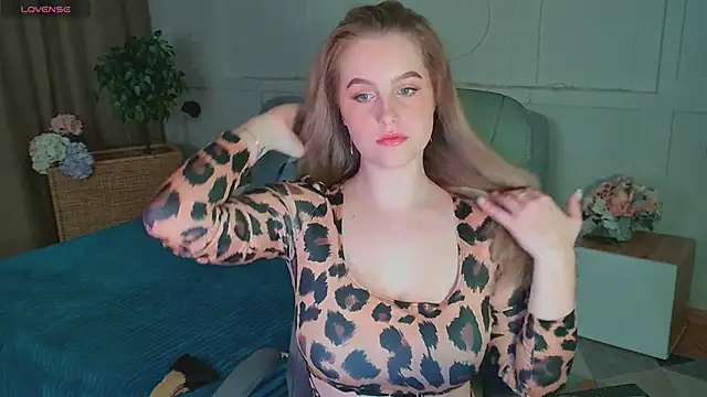 Snapshot of anita_blairr chatting on February 13, 1:08 am anita blairr online show from February 13, 1:08 am