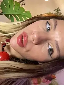 KittyKatyDream online show from March 14, 7:01 pm