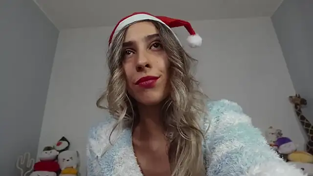 Snapshot of Chiara_2002 chatting on December 29, 10:47 pm Chiara 2002 online show from December 29, 10:47 pm