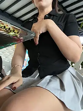 Snapshot of Jessical chatting on December 30, 3:58 am Jessical online show from December 30, 3:58 am