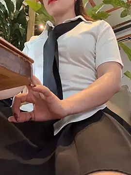 Snapshot of Jessical chatting on February 7, 6:56 am Jessical online show from February 7, 6:56 am