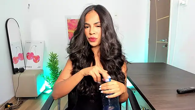 camille-rose online show from September 15, 8:31 pm