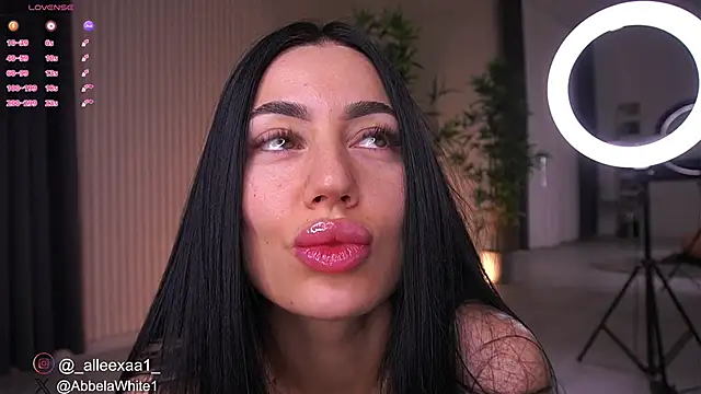 Snapshot of Abbela_White chatting on January 28, 6:38 am Abbela White online show from January 28, 6:38 am