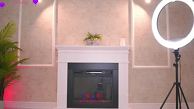 Snapshot of Abbela_White chatting on November 21, 5:17 am Abbela White online show from November 21, 5:17 am