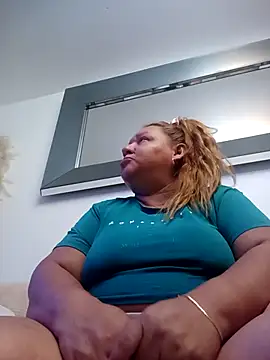 HORNY MATURE25 online show from January 24, 2:07 am