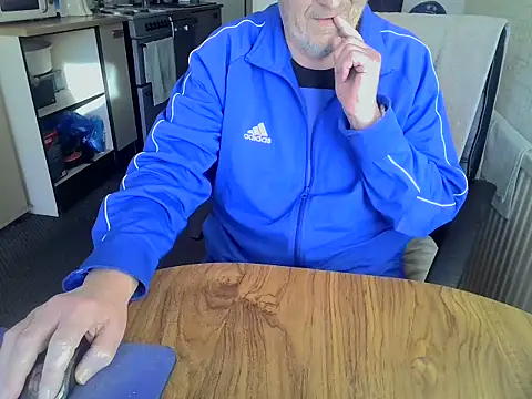 daddyflash online show from February 16, 9:16 am