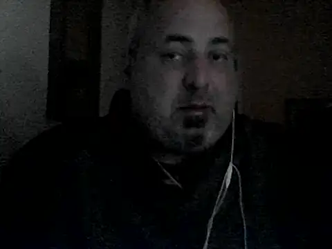 Snapshot of Paolino_8316 chatting on December 4, 12:41 am Paolino 8316 online show from December 4, 12:41 am