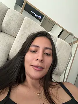 Sophie  Foxxx online show from January 6, 6:33 pm