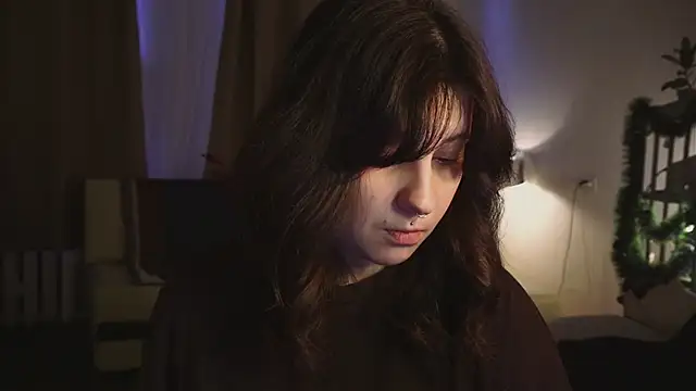 Snapshot of kshishtan chatting on December 20, 9:21 am kshishtan online show from December 20, 9:21 am