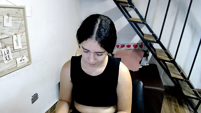 samantha baby  online show from March 6, 9:09 pm