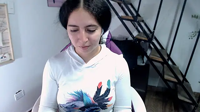 samantha baby  online show from October 9, 9:02 pm