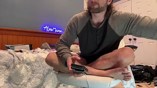 alexmannd online show from February 28, 4:21 am