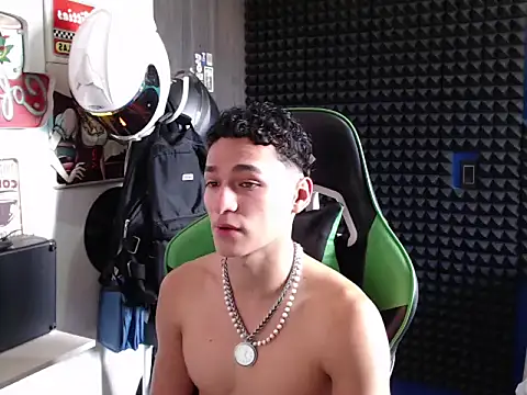 Curly Angel24 online show from October 4, 3:54 pm