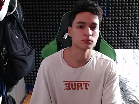 Curly Angel24 online show from November 24, 3:01 pm