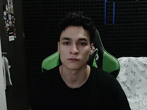 Curly Angel24 online show from December 5, 1:03 am