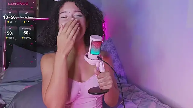 Snapshot of Lovely_Janeth chatting on February 14, 7:28 am Lovely Janeth online show from February 14, 7:28 am