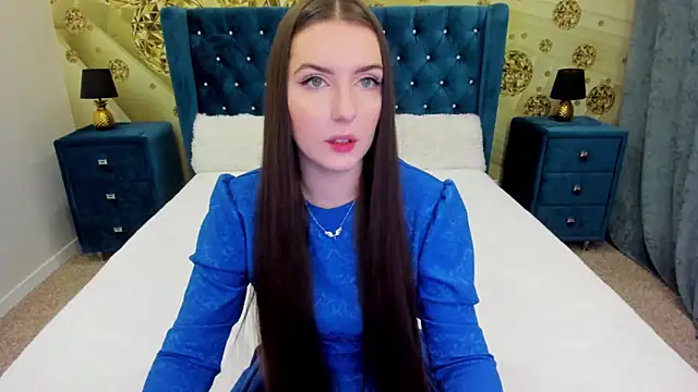 Snapshot of Katrina_Minchels chatting on January 4, 6:19 am Katrina Minchels online show from January 4, 6:19 am