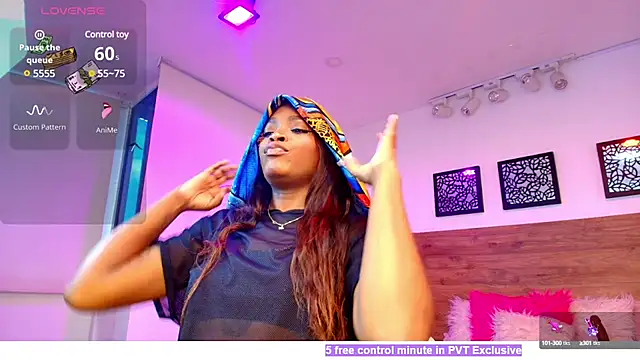 KAROL-SCOTT online show from March 17, 7:58 pm