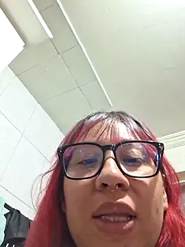 Snapshot of Kata_Bigboobs chatting on March 12, 5:49 pm Kata Bigboobs online show from March 12, 5:49 pm