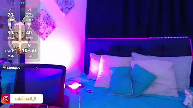 Snapshot of Kata_Bigboobs chatting on March 12, 8:52 pm Kata Bigboobs online show from March 12, 8:52 pm