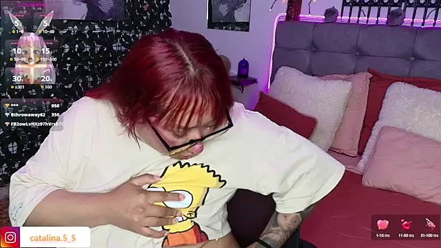 Snapshot of Kata_Bigboobs chatting on October 11, 8:29 pm Kata Bigboobs online show from October 11, 8:29 pm