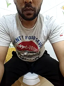 Snapshot of Casting_Design chatting on October 13, 12:43 am Casting Design online show from October 13, 12:43 am