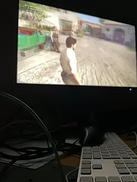 la chiennete online show from September 9, 11:15 pm