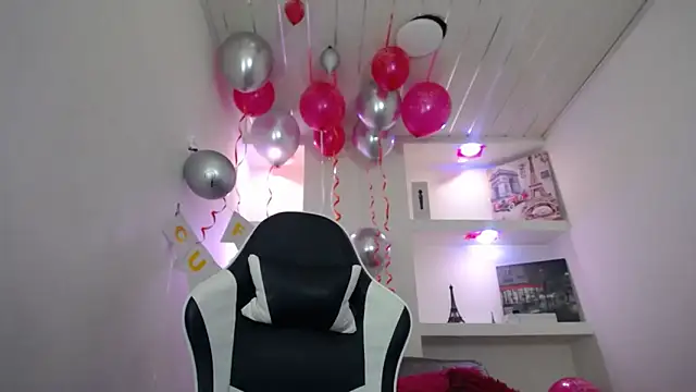 Charis 21 online show from November 13, 6:51 pm