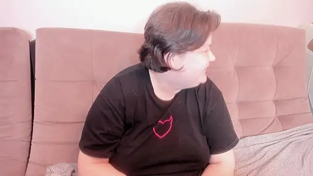 ihaveasecret  online show from March 9, 7:05 pm