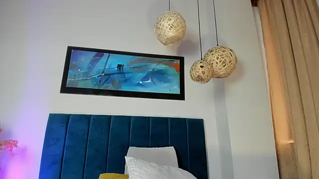 Snapshot of NoraDasilva chatting on November 30, 2:10 pm NoraDasilva online show from November 30, 2:10 pm