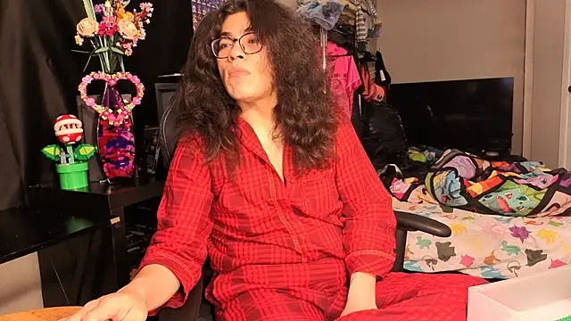 Snapshot of ShinyCherub chatting on February 27, 12:10 am ShinyCherub online show from February 27, 12:10 am