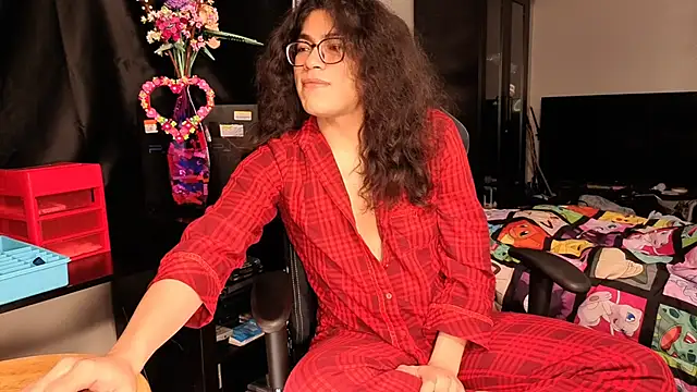 Snapshot of ShinyCherub chatting on March 14, 10:07 am ShinyCherub online show from March 14, 10:07 am