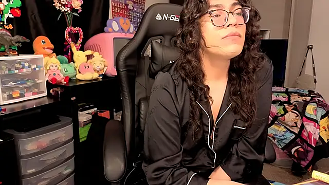 Snapshot of ShinyCherub chatting on September 30, 1:54 am ShinyCherub online show from September 30, 1:54 am