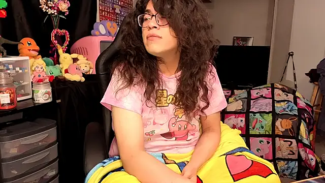 Snapshot of ShinyCherub chatting on October 8, 10:02 am ShinyCherub online show from October 8, 10:02 am