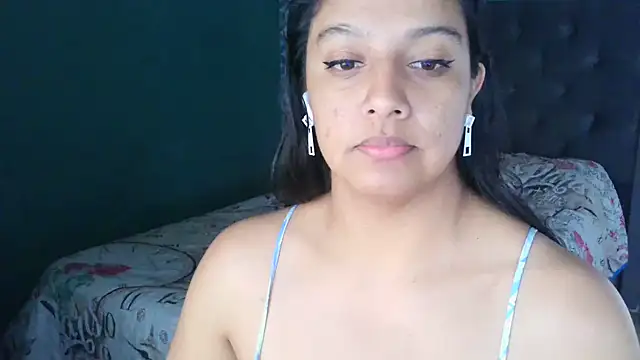 Snapshot of almaswan1 chatting on October 3, 4:26 pm almaswan1 online show from October 3, 4:26 pm