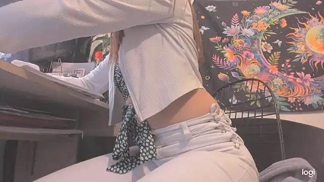 MYFAVOURITESTRAGER online show from March 14, 4:51 pm