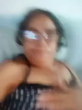 Delicy1 online show from February 21, 9:43 pm